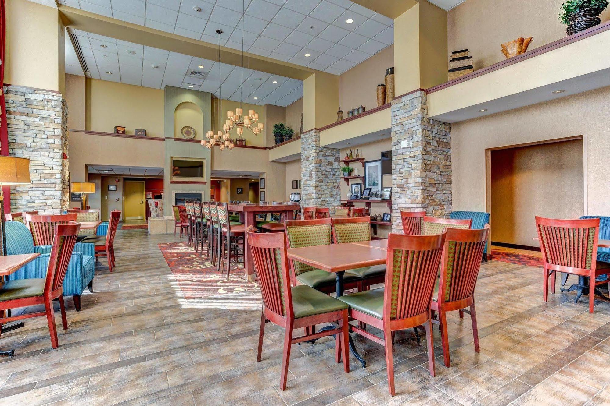 Hampton Inn & Suites Rifle Eksteriør billede